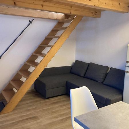 Apartma Hiska Dobravlje Екстер'єр фото