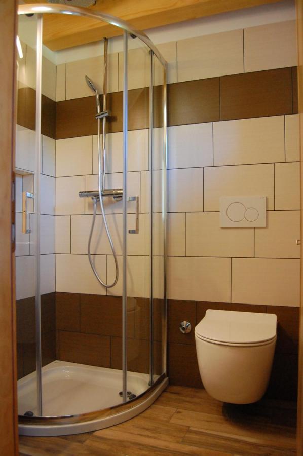 Apartma Hiska Dobravlje Екстер'єр фото